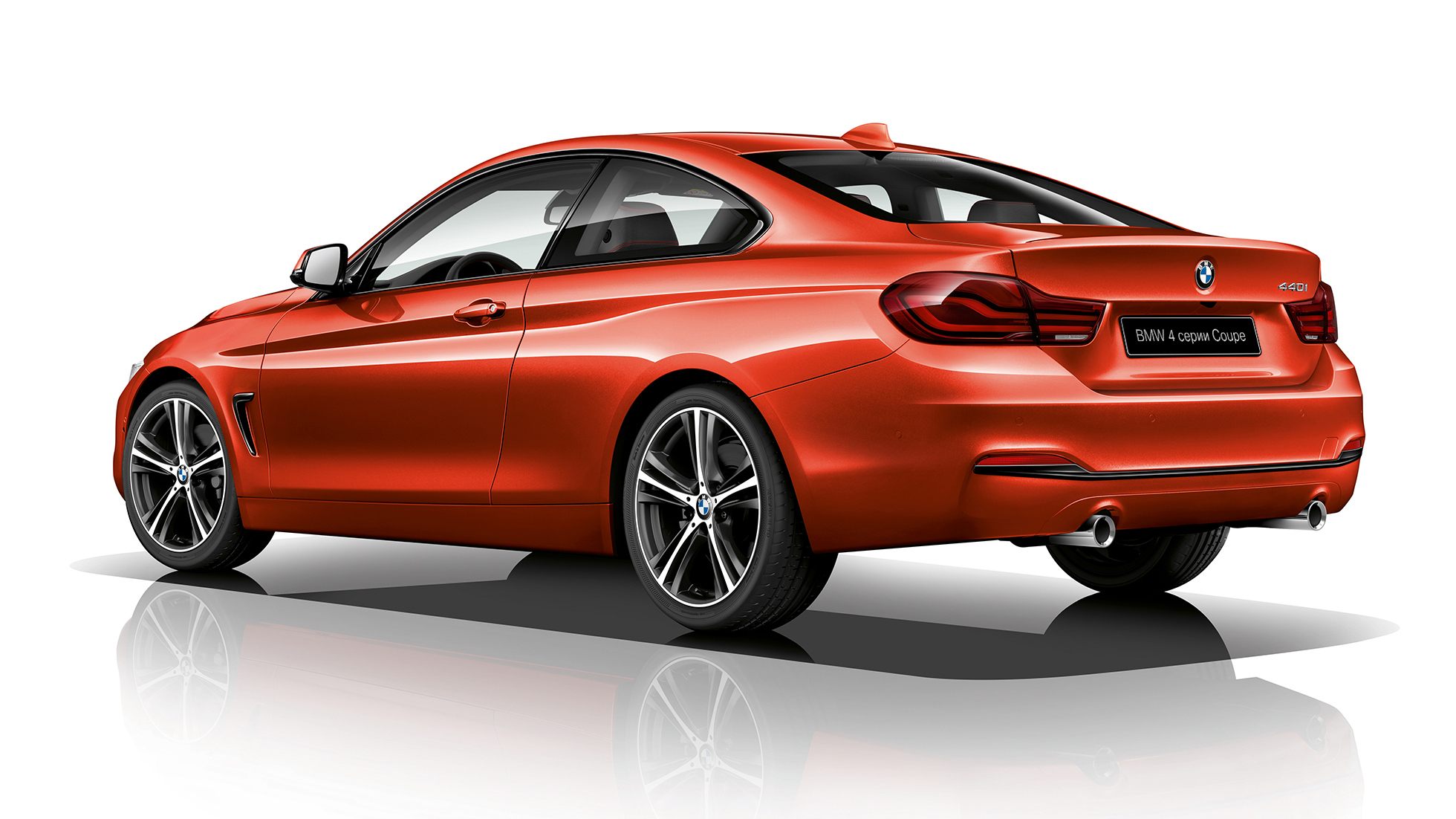 BMW 4 серии Купе, модель Sport вид сзади BMW 4 серии Купе, модель Sport вид сзади