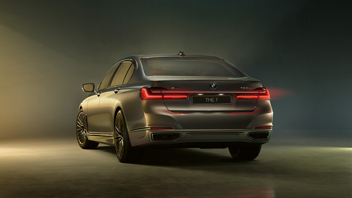 BMW 7 серии: концепция освещения G11 BMW 7 серии: концепция освещения, вид сзади G11