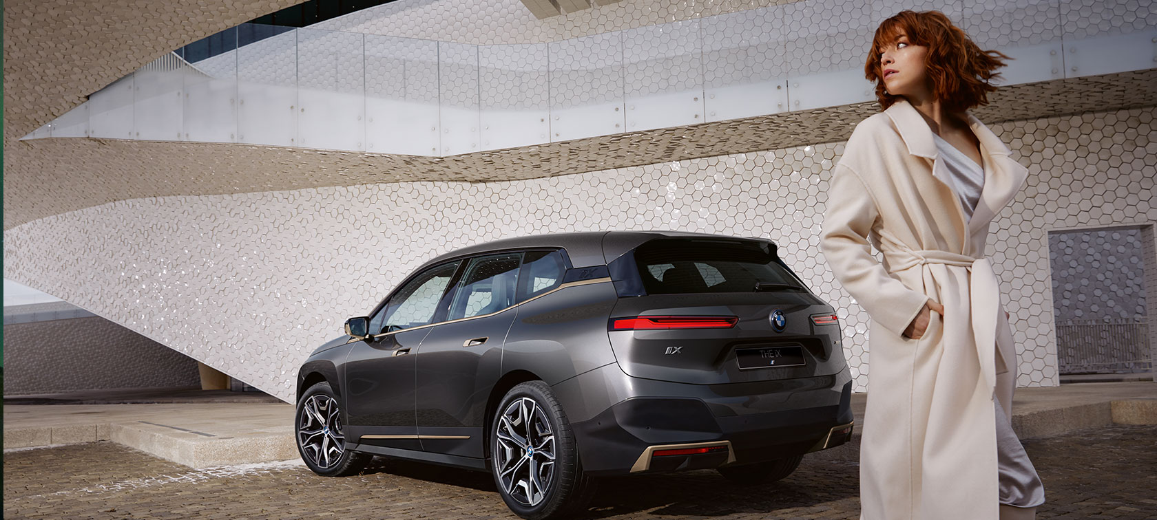 Ваш эксклюзивный тест-драйв BMW iX Ваш эксклюзивный тест-драйв BMW iX