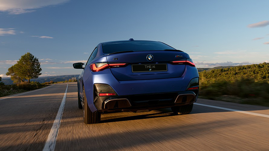 BMW i4 M50 G26 2021, режим движения SPORT+ Звук BMW i4 M50 G26 2021, режим движения SPORT+