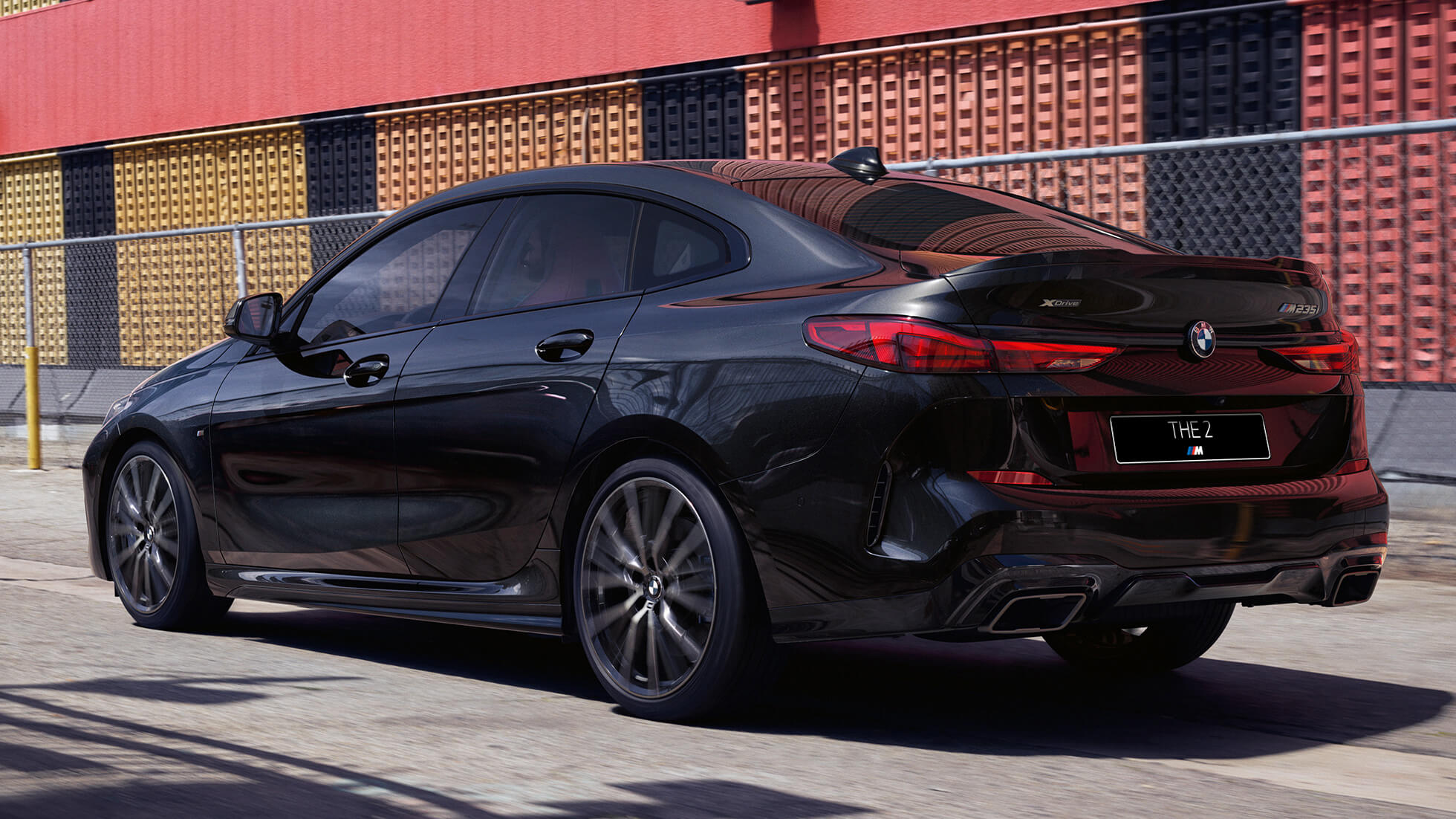 BMW M235i xDrive Gran Coupé, вид сзади с поворотом в три четверти F44 BMW M235i xDrive Gran Coupé 2020 г., Черный Сапфир металлик, F44, экстерьер, вид сзади с поворотом в три четверти