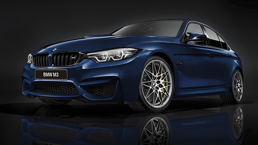 BMW M3, вид спереди с поворотом в три четверти. BMW M3, вид спереди с поворотом в три четверти, внешний вид, экстерьер, на черном фоне, БМВ.