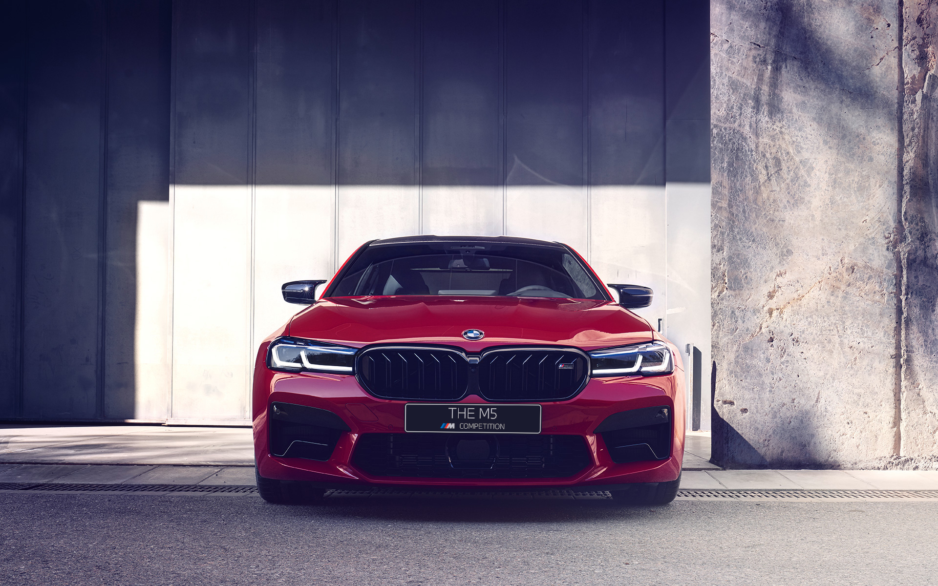 BMW M5 Competition F90 LCI Facelift 2020 BMW Individual Imola Red front view parking