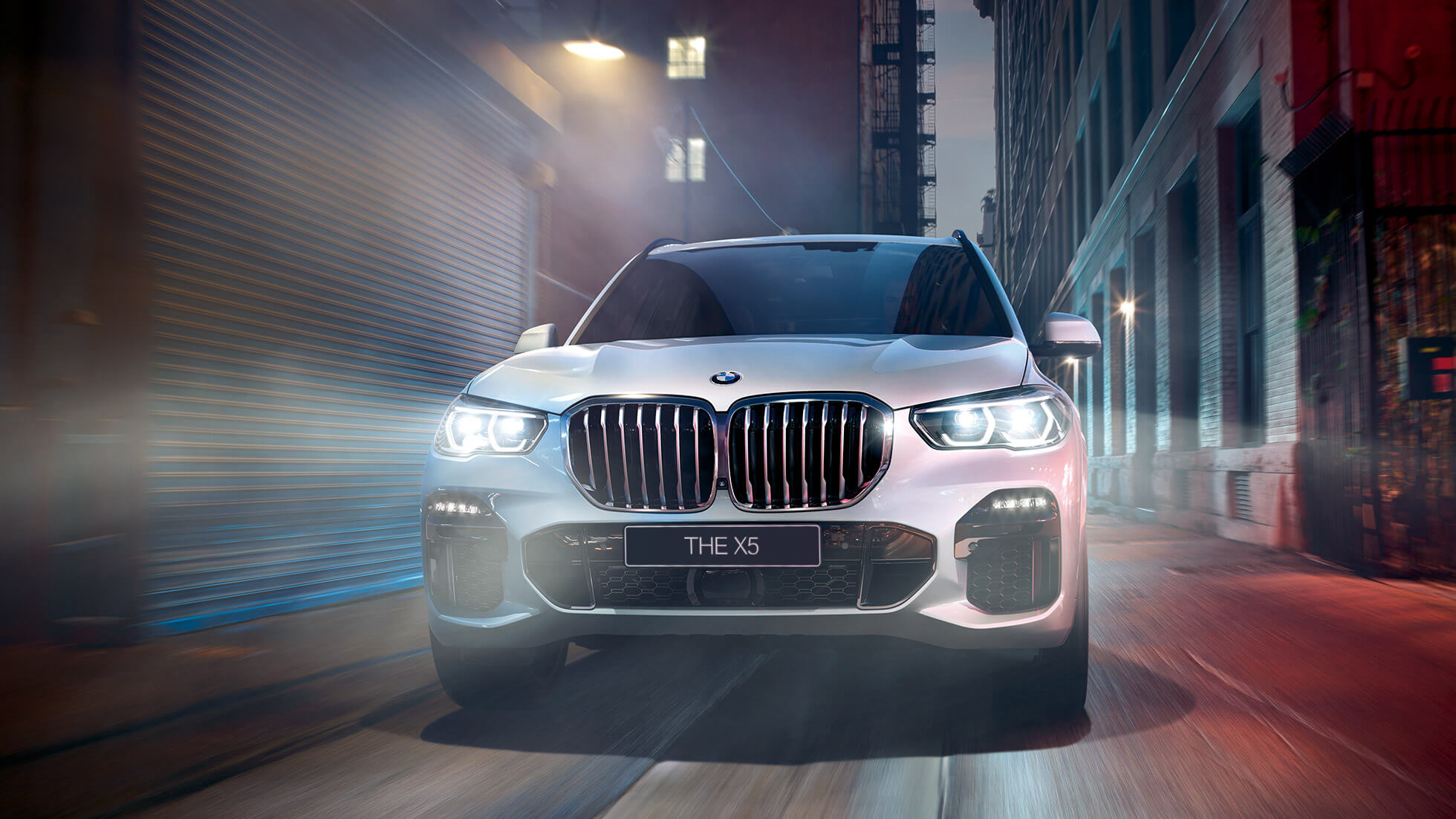 BMW X5 вид спереди BMW X5 G05 Mineral White metallic, вид спереди