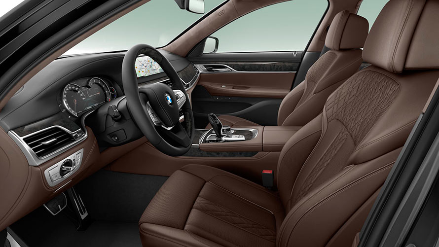 BMW 750Li xDrive Серый Сингапур, салон. БМВ 7 серии, BMW 750Li xDrive Серый Сингапур, интерьер, сиденья.