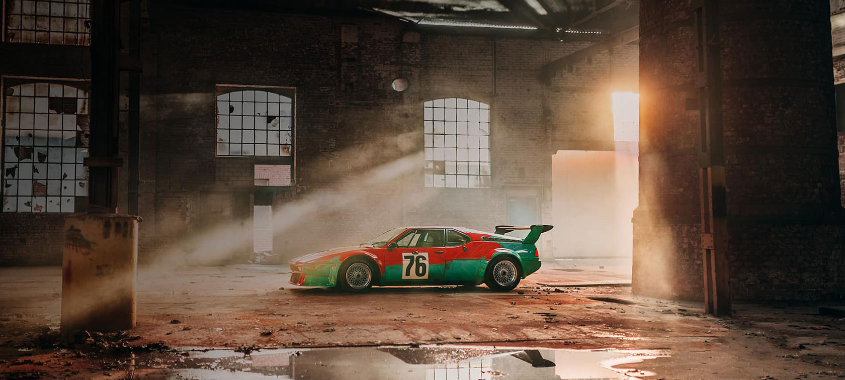 Вернисаж на виражах: история коллекции BMW Art Cars.