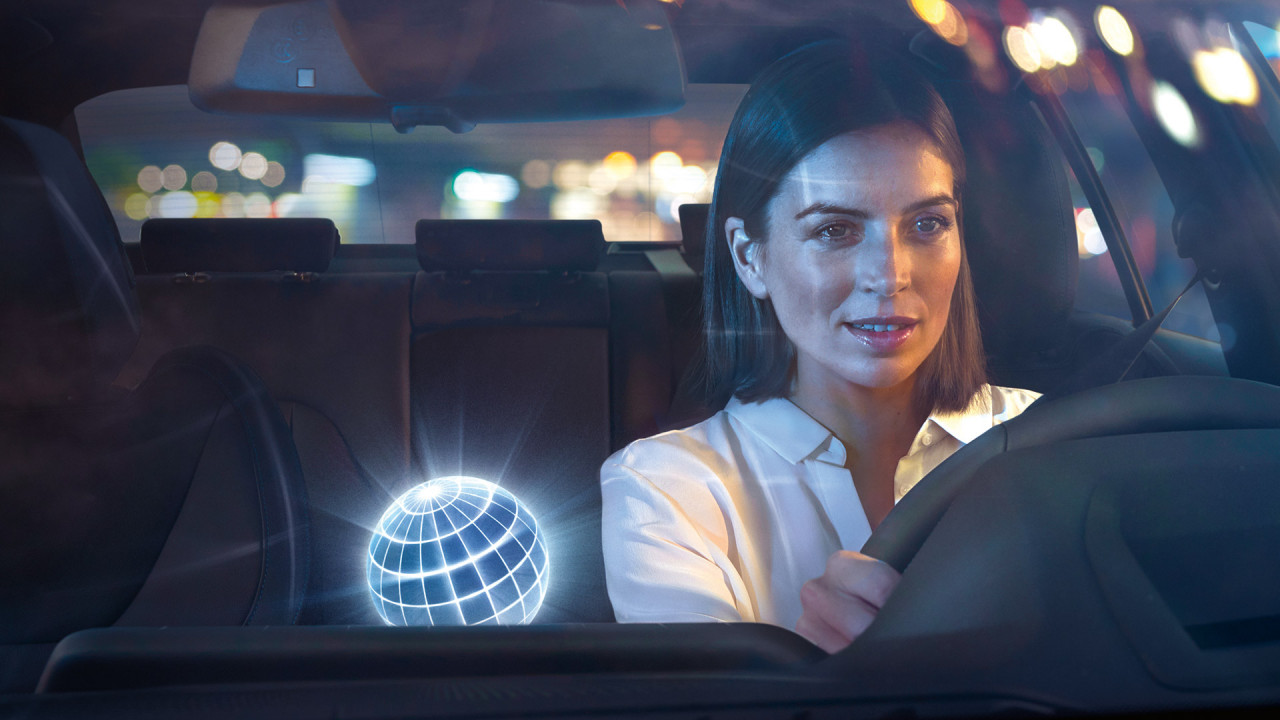 Приложение BMW Intelligent Personal Assistant Приложение BMW Intelligent Personal Assistant