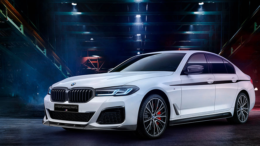 ПАКЕТЫ АКСЕССУАРОВ M PERFORMANCE ДЛЯ BMW 5 СЕРИИ ПАКЕТЫ АКСЕССУАРОВ M PERFORMANCE ДЛЯ BMW 5 СЕРИИ