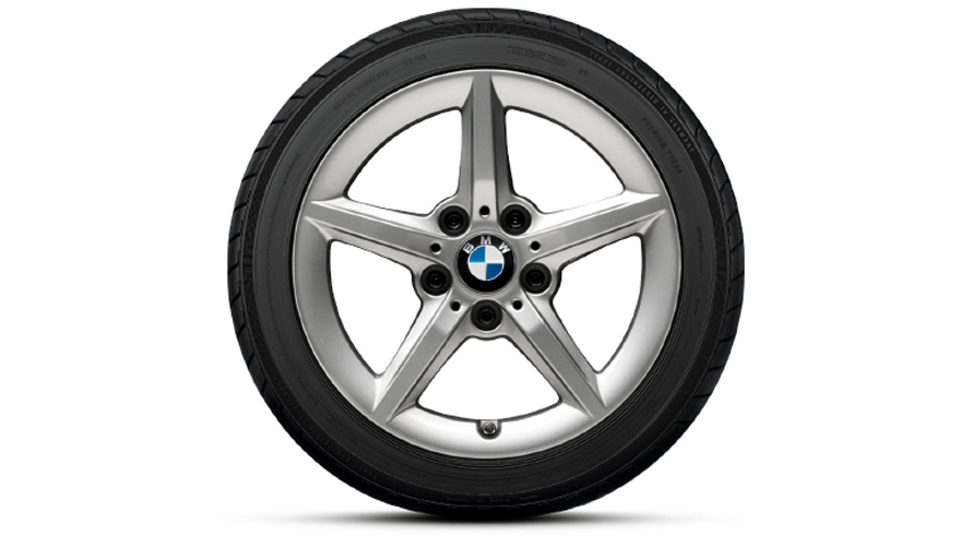 Комплект колес с зимними шинами BMW Star Spoke 654. Зимние колеса, шины BMW Star Spoke 654.