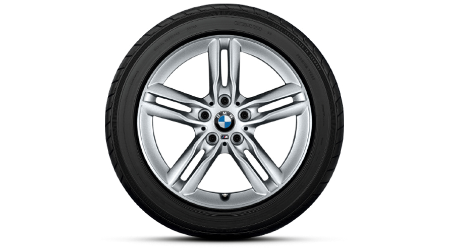 Комплект колес с зимними шинами BMW Double Spoke 483M. Зимние колеса, шины BMW Double Spoke 483M.