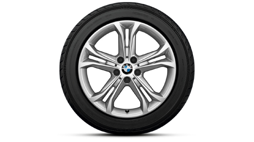 Комплект колес с зимними шинами BMW Double Spoke 688 Комплект колес с зимними шинами BMW Double Spoke 688