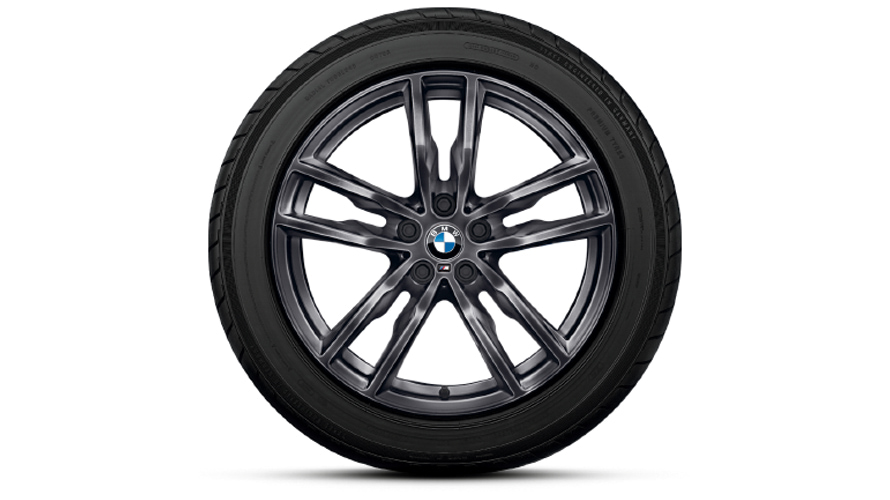Комплект колес с зимними шинами BMW Double Spoke 698M Комплект колес с зимними шинами BMW Double Spoke 698M