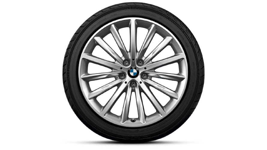 Комплект колес с зимними шинами BMW Multi Spoke 633. Зимние колеса, шины BMW Multi Spoke 633.