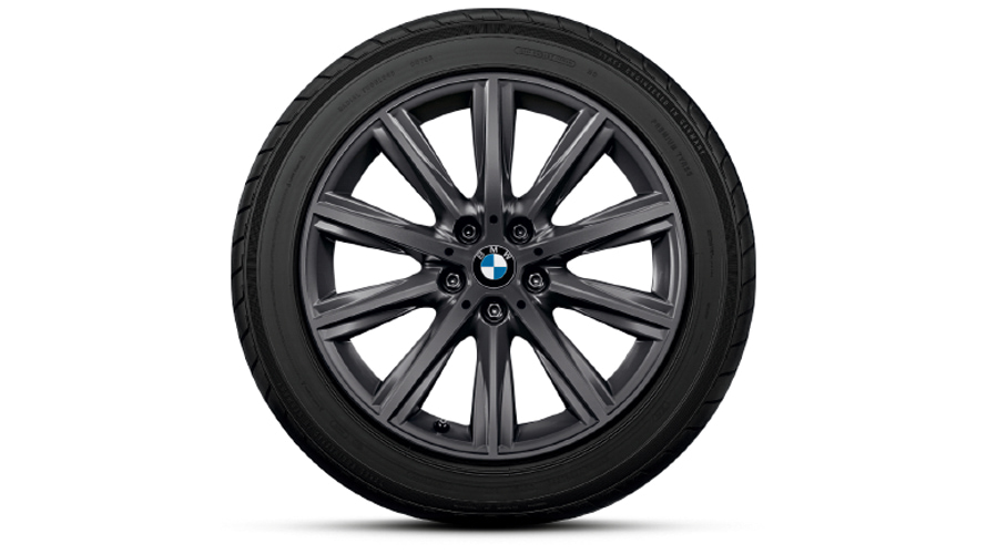 Комплект колес с зимними шинами BMW V-Spoke 684. Зимние колеса, шины BMW V-Spoke 684.