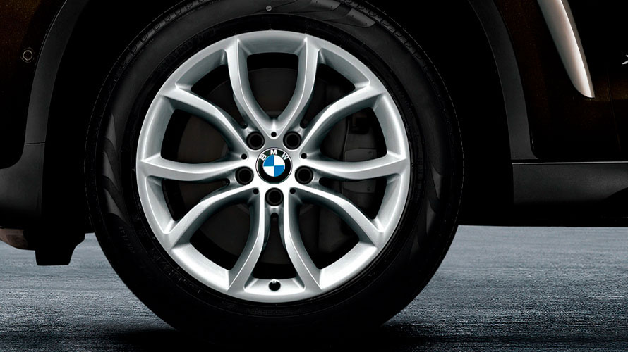 Комплект колес с зимними шинами BMW V-Spoke 594. Зимние колеса, шины BMW V-Spoke 594.