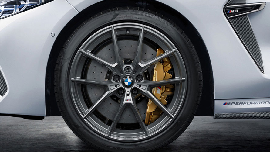 Комплект летних колес 20" Y- Spoke 863M Performance