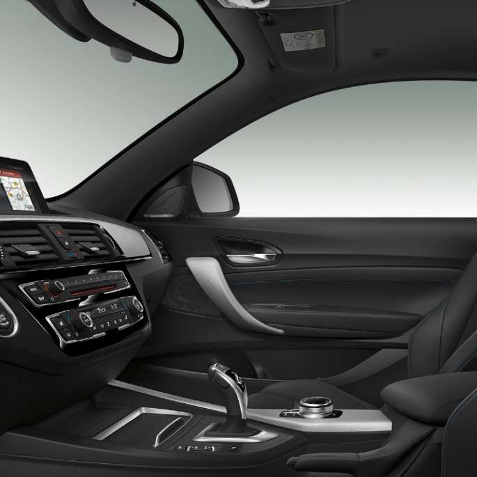 BMW 2 серии Coupe, Модель М Спорт, интерьер BMW 2 серии Coupe, Модель М Спорт, интерьер
