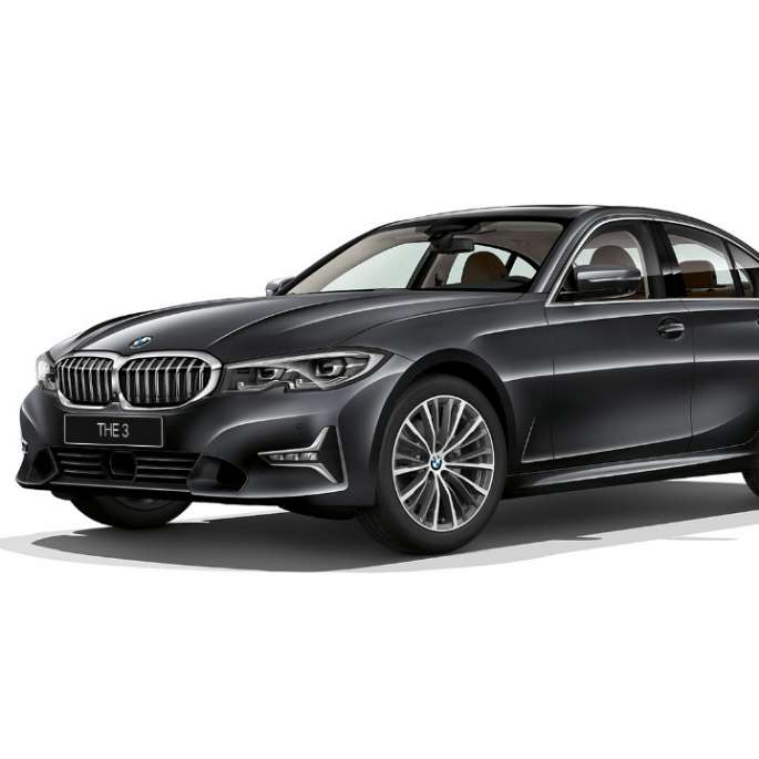 Седан BMW 3 серии Luxury Line Вид сбоку седана BMW 3 серии Luxury Line.