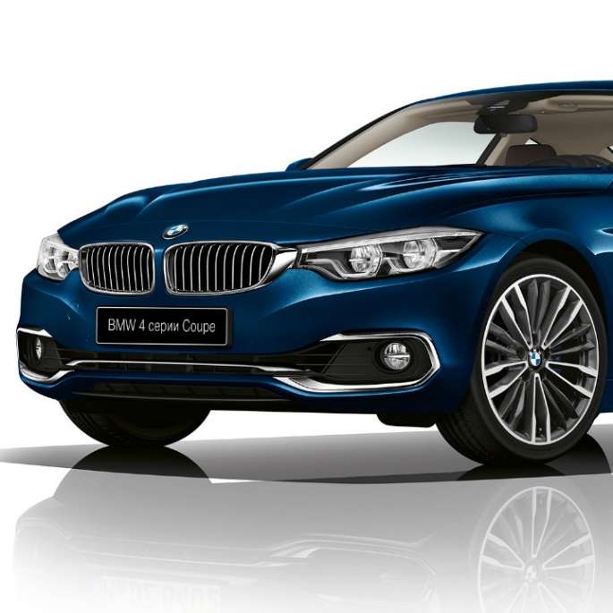 BMW 4 серии Купе, модель Luxury Line вид сбоку BMW 4 серии Купе, модель Luxury Line вид сбоку