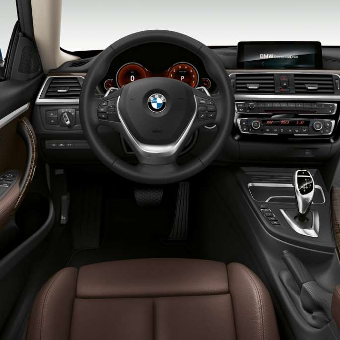 BMW 4 серии Купе, модель Luxury Line вид с водительского места BMW 4 серии Купе, модель Luxury Line вид с водительского места
