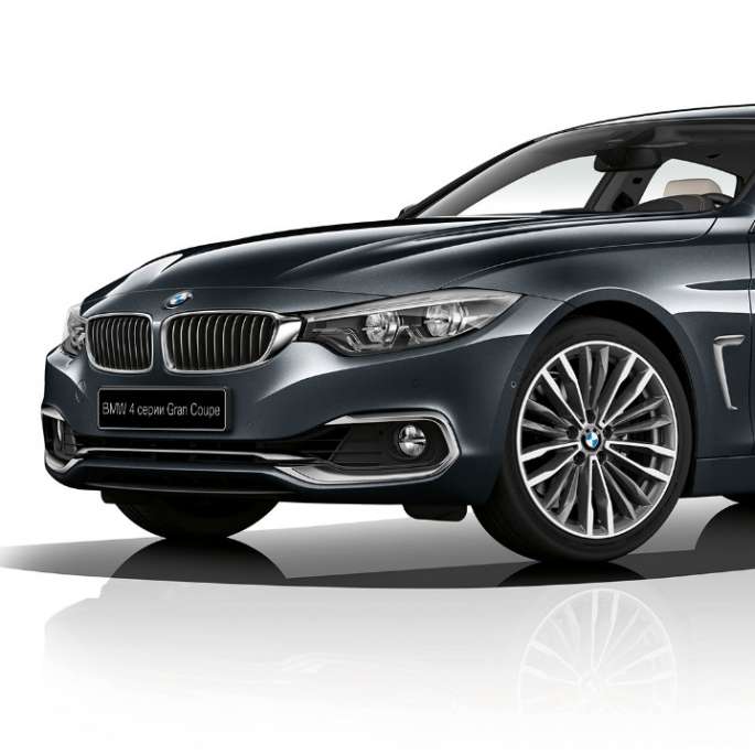 BMW 4 Series Gran Coupé, Model Luxury Line three-quarter front shot BMW 4 Series Gran Coupé, Model Luxury Line three-quarter front shot