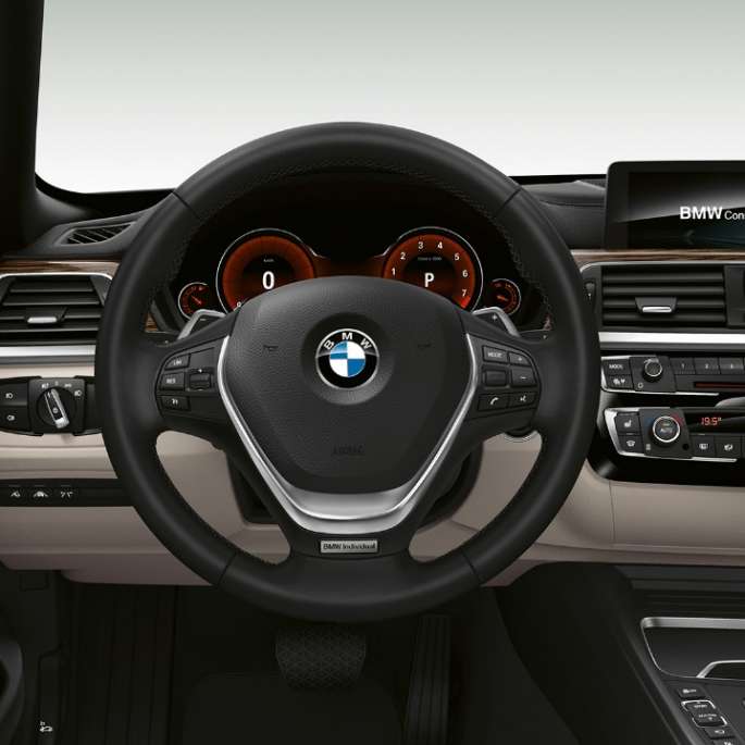BMW 4 Series Gran Coupé, Model Luxury Line cockpit BMW 4 Series Gran Coupé, Model Luxury Line cockpit