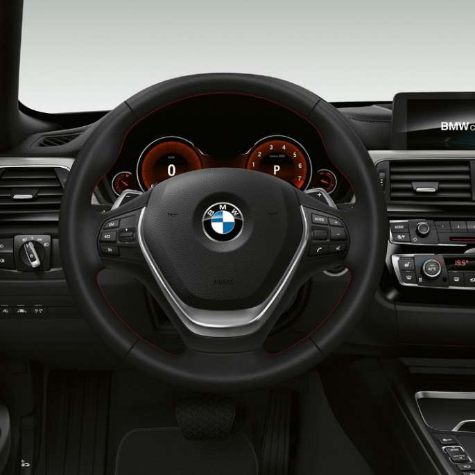 BMW 4 Series Gran Coupé, Model Sport Line cockpit BMW 4 Series Gran Coupé, Model Sport Line cockpit